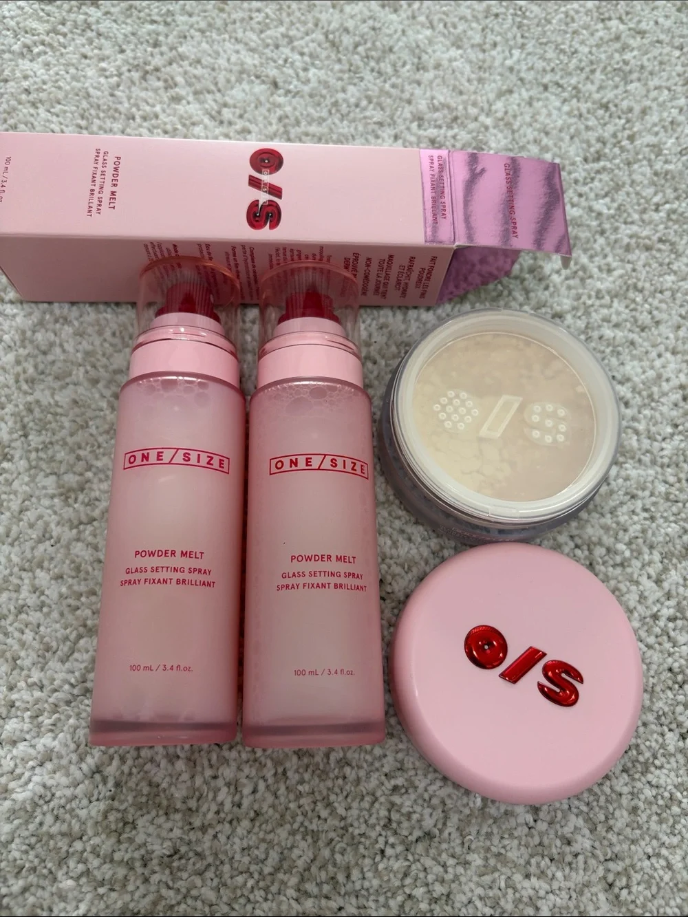 2 ONE/SIZE Powder Melt Glass Setting Spray & Translucent Powder